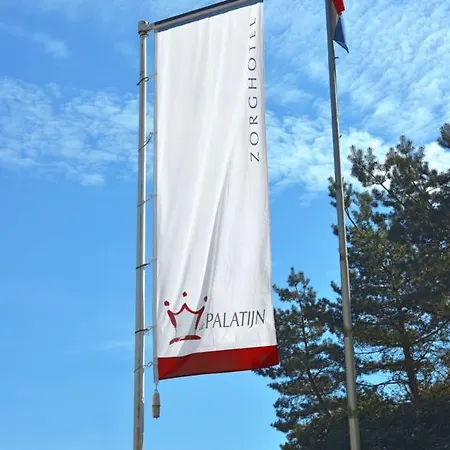 Hotel De Palatijn 4*