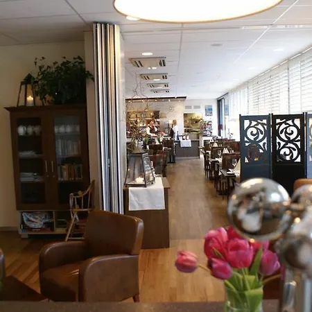 De Palatijn فندق ألكمار